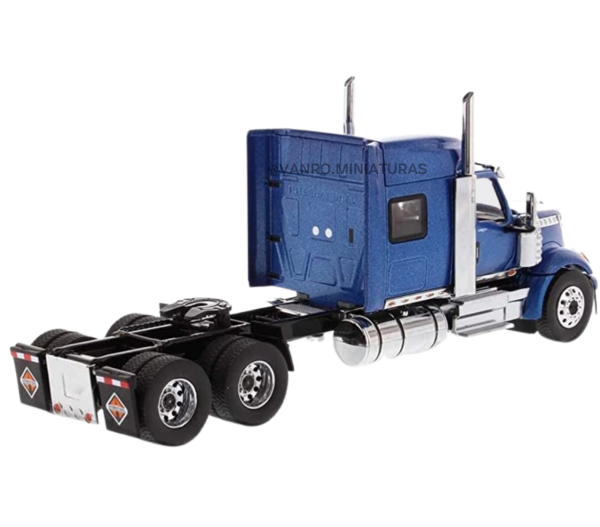 Camión international LoneStar Sleeper - Diecast Masters - Imagen 3