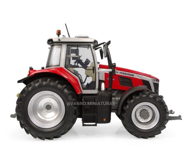 Tractor Massey Ferguson 7S.190 - Universal Hobbies - Imagen 4
