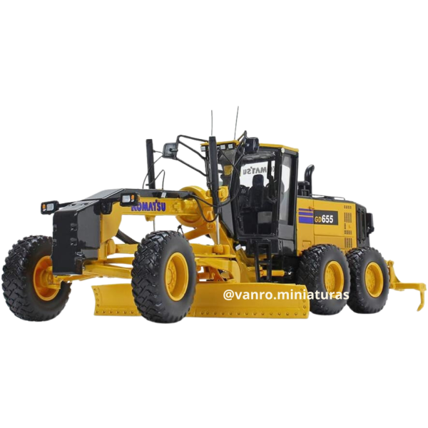 Motoniveladora Komatsu GD655-6 - First Gear