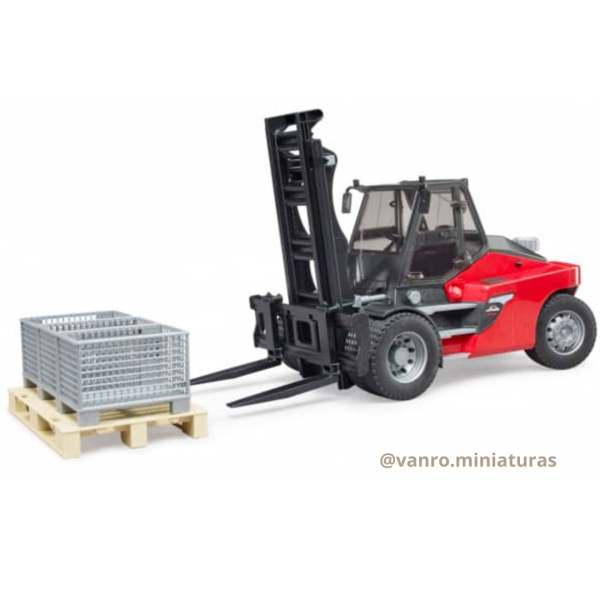 Grúa Horquilla Linde HT160 C/Pallets - Bruder - Imagen 3