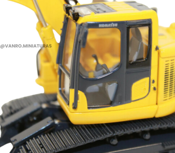 Excavadora Komatsu PC138USLC-11 - First Gear - Imagen 4
