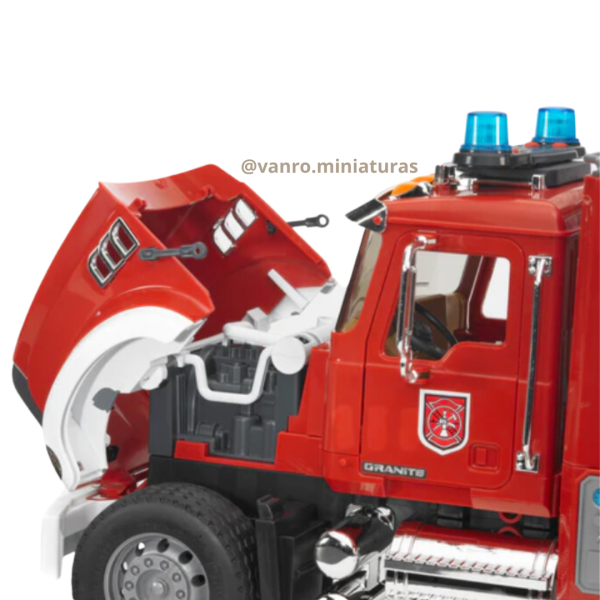 Camión Bomberos Mack Granite con escalera - Bruder - Imagen 7