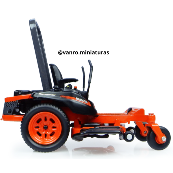 Cortadora de pasto Kubota Z125S - Universal Hobbies - Imagen 2