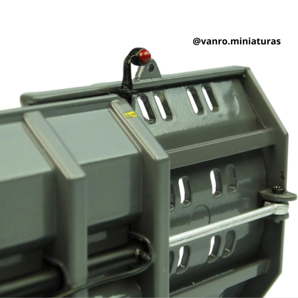 Escudo telescópico Volmer Silage VTS 300 - Universal Hobbies - Imagen 6