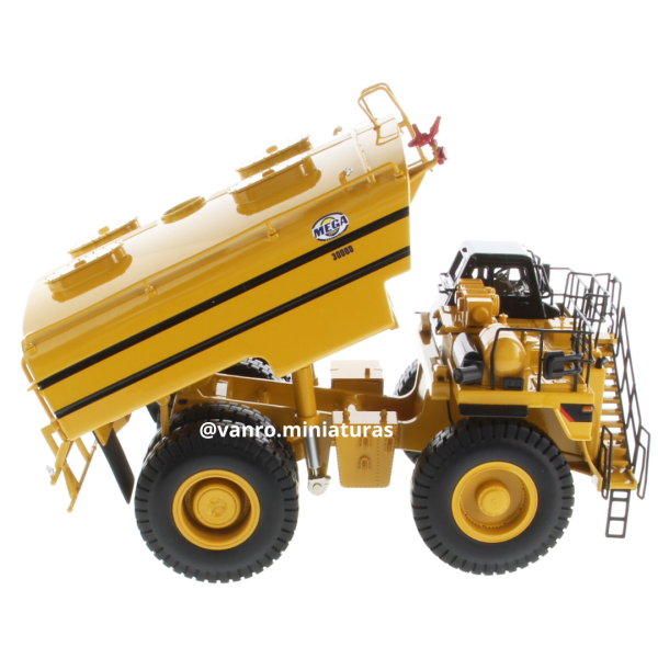 Camión cisterna Cat. Mega MWT30 - Diecast Masters - Imagen 3