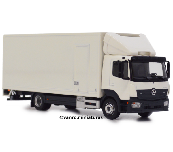 Camión Mercedes Benz Atego - Marge Models
