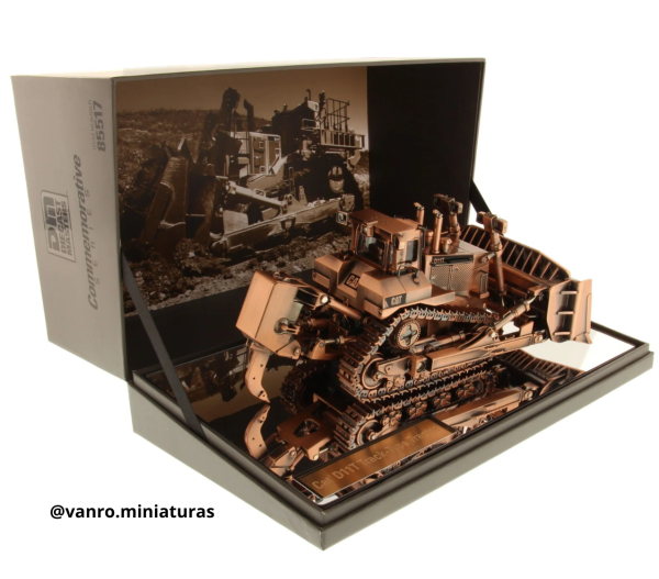 Bulldozer Cat. D11T Cobrizo - Diecast Masters - Imagen 4