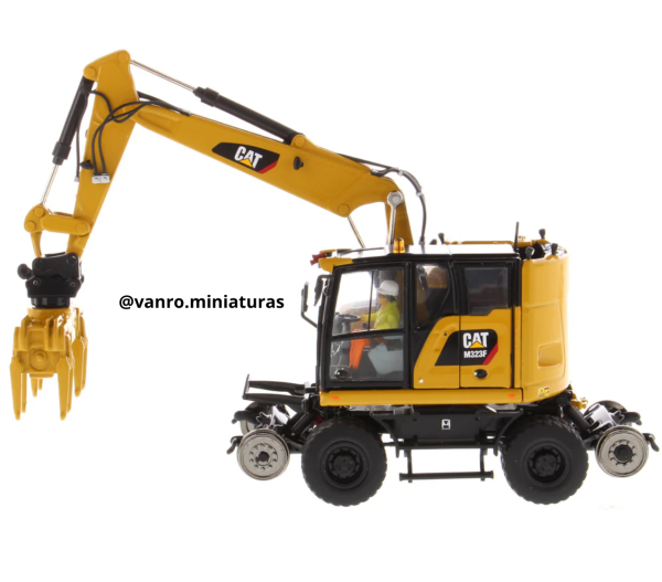 Excavadora De Rieles Cat. M323F - Diecast Masters - Imagen 8