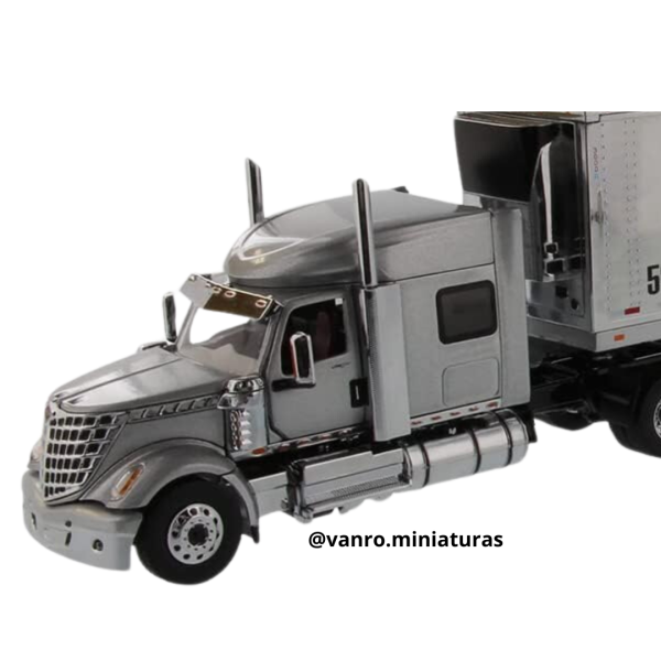 Camión International LoneStar C/Camarote - Diecast Masters - Imagen 4