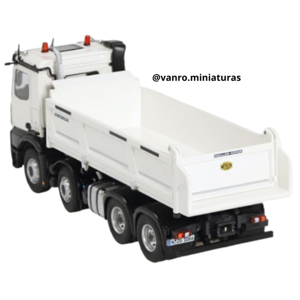Camión Mercedes Benz Arocs Dumper 8x4 - NZG - Imagen 4