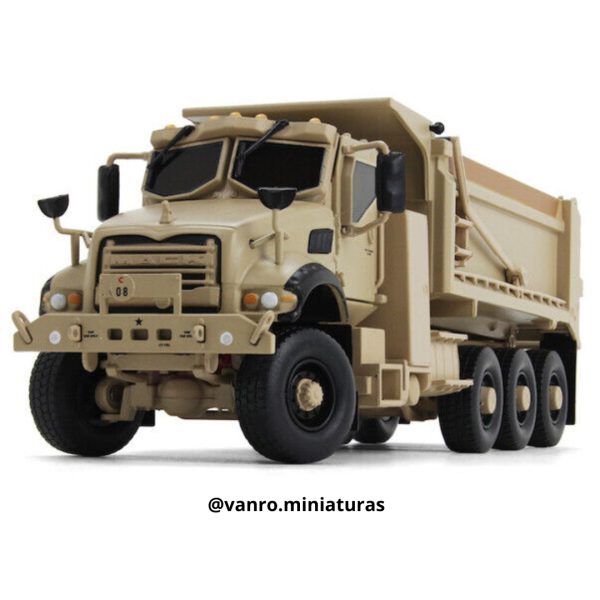 Camión volquete Mack defense M917A3 - First Gear