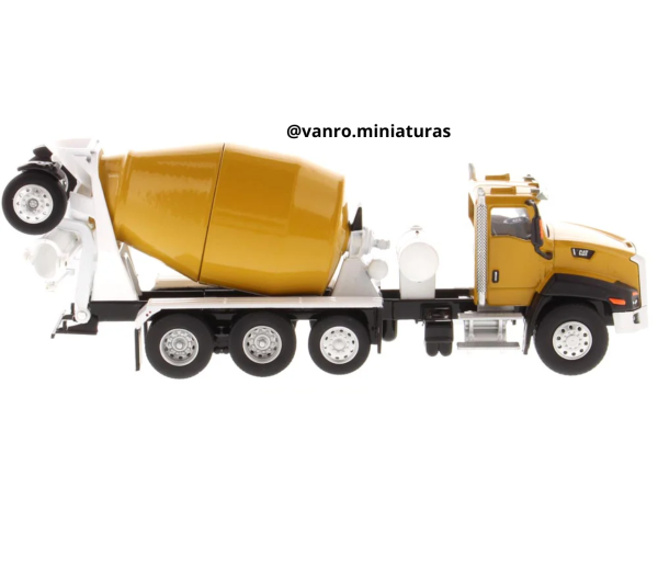 Camión mixer Cat. CT660 - Diecast Masters - Imagen 7