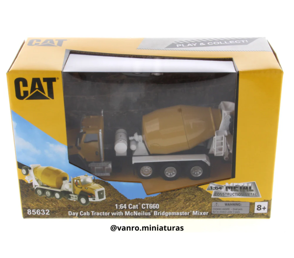 Camión mixer Cat. CT660 - Diecast Masters - Imagen 9