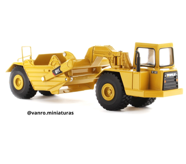 Mototrailla Cat. 611 - Diecast Masters