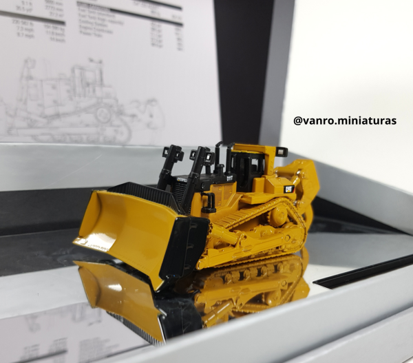 Bulldozer Cat. D11T - Diecast Masters - Imagen 4