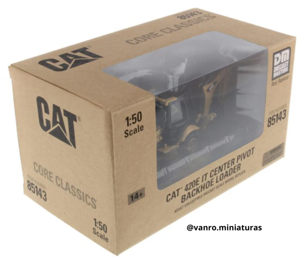 Retroexcavadora Cat. 420E IT - Diecast Masters - Imagen 7