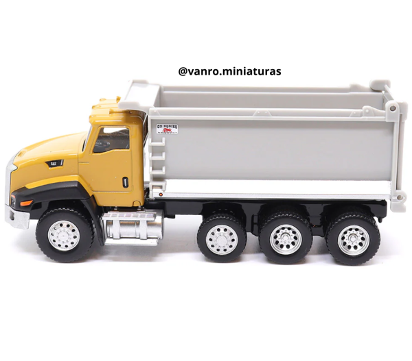 Camión volquete Cat. CT660 - Diecast Masters - Imagen 3