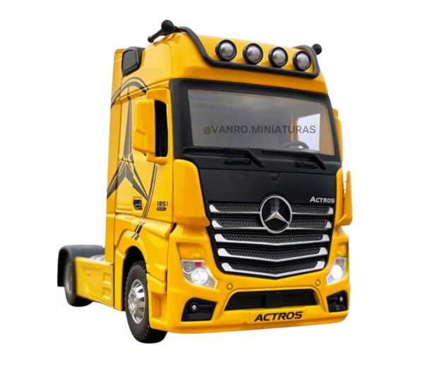 Camión Mercedes Actros amarillo - Imagen 5