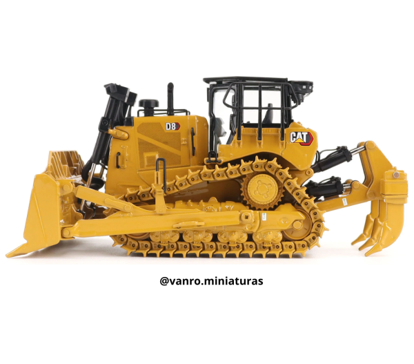 Bulldozer Cat. D8 - Diecast Masters - Imagen 3