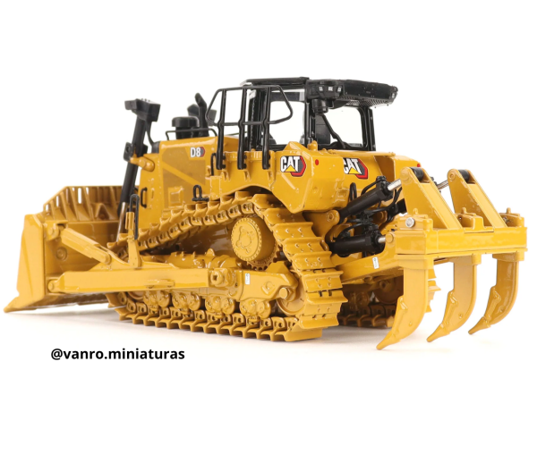 Bulldozer Cat. D8 - Diecast Masters - Imagen 4