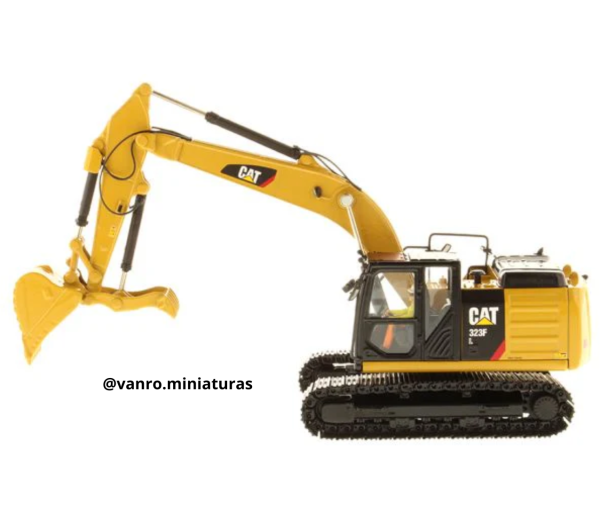 Excavadora Cat. 323F L - Diecast Masters - Imagen 4