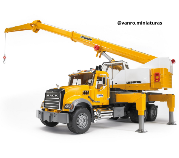 Camión Mack Granite C/Grúa Telescópica Liebherr - Bruder Toys - Imagen 4