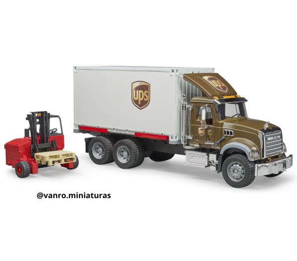 Camión Mack Granite Logística UPS Grúa Horquilla - Bruder Toys
