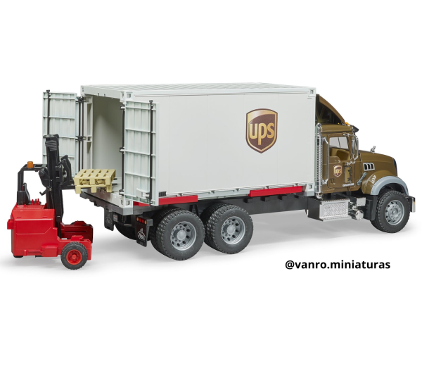 Camión Mack Granite Logística UPS Grúa Horquilla - Bruder Toys - Imagen 4