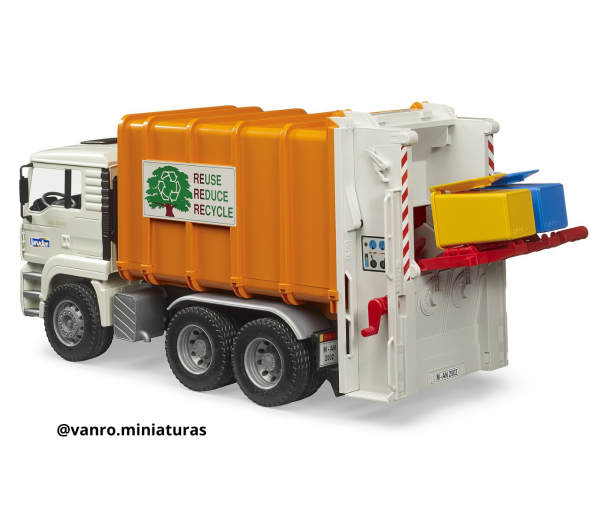 Camión de basura MAN TGA  - Bruder Toys - Imagen 3
