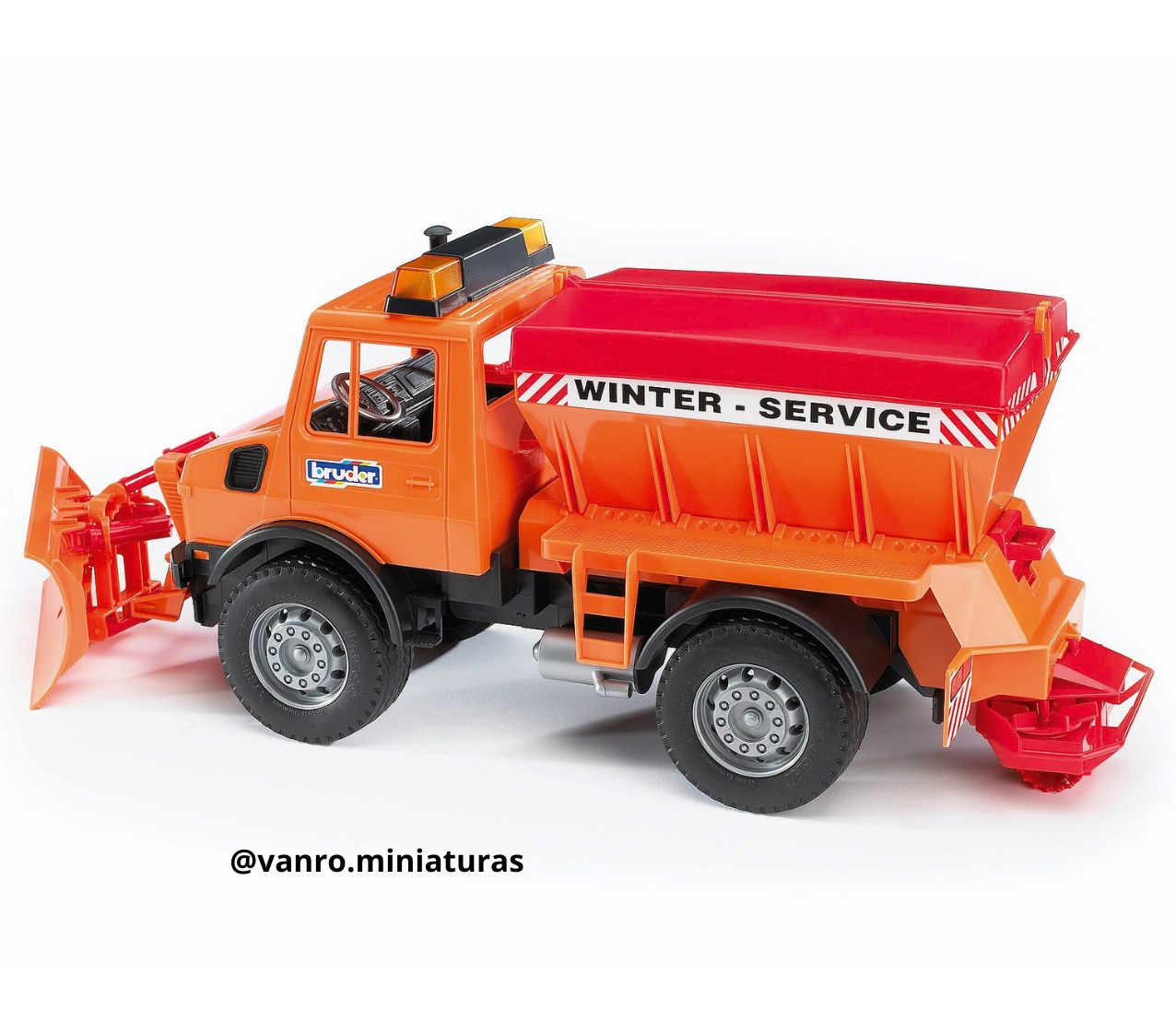 Camión  Mercedes Benz Unimog – Bruder Toys