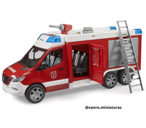 Furgón Mercedes Benz Sprinter de bomberos - Bruder Toys - Imagen 4