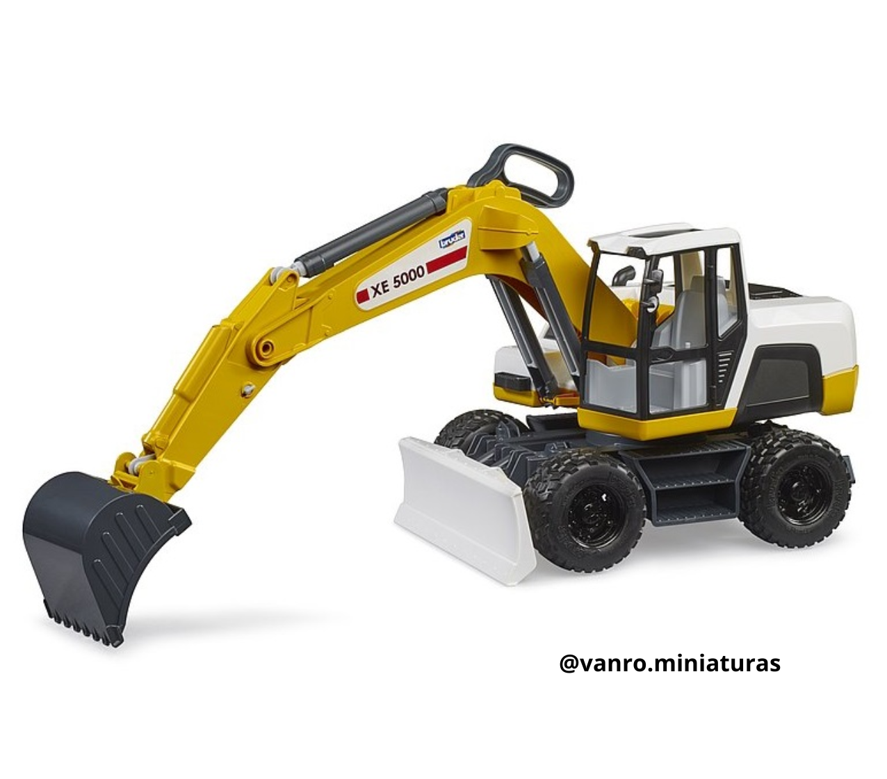 Excavadora Roadmax – Bruder Toys