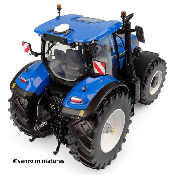 Tractor New Holland T7.300 Auto Command - Universal Hobbies - Imagen 4