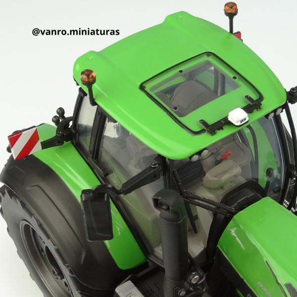 Tractor Deutz Fahr 8280 TTV - Universal Hobbies - Imagen 6