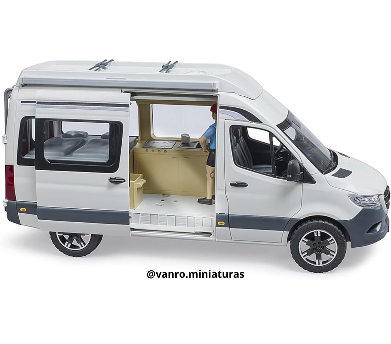 Furgón Mercedes Benz Sprinter tipo Camping c/chofer - Bruder Toys - Imagen 3