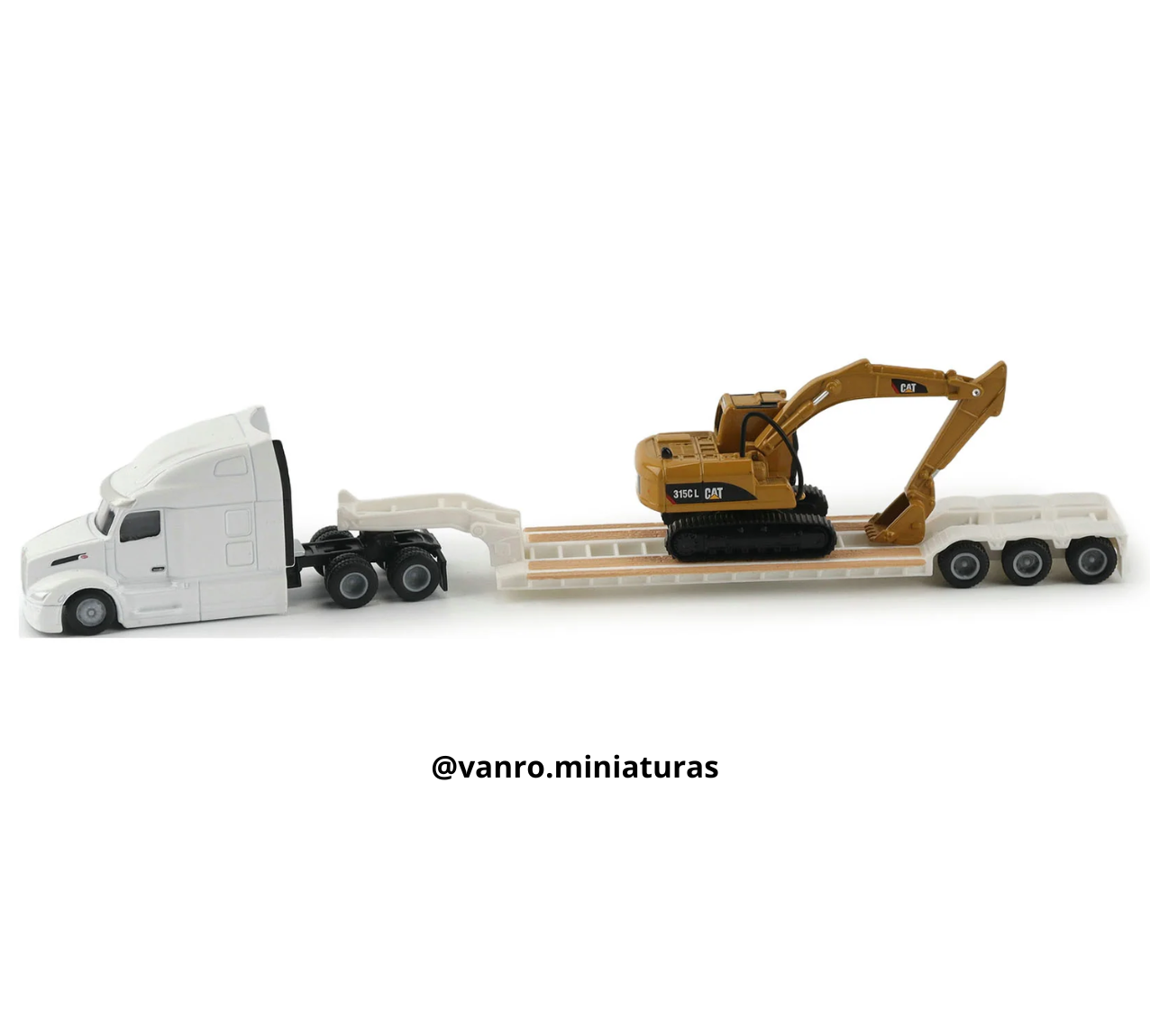 Camión Transporte Peterbilt 579 C/Cama Baja + Excavadora Cat. 315C - Diecast Masters - Imagen 2